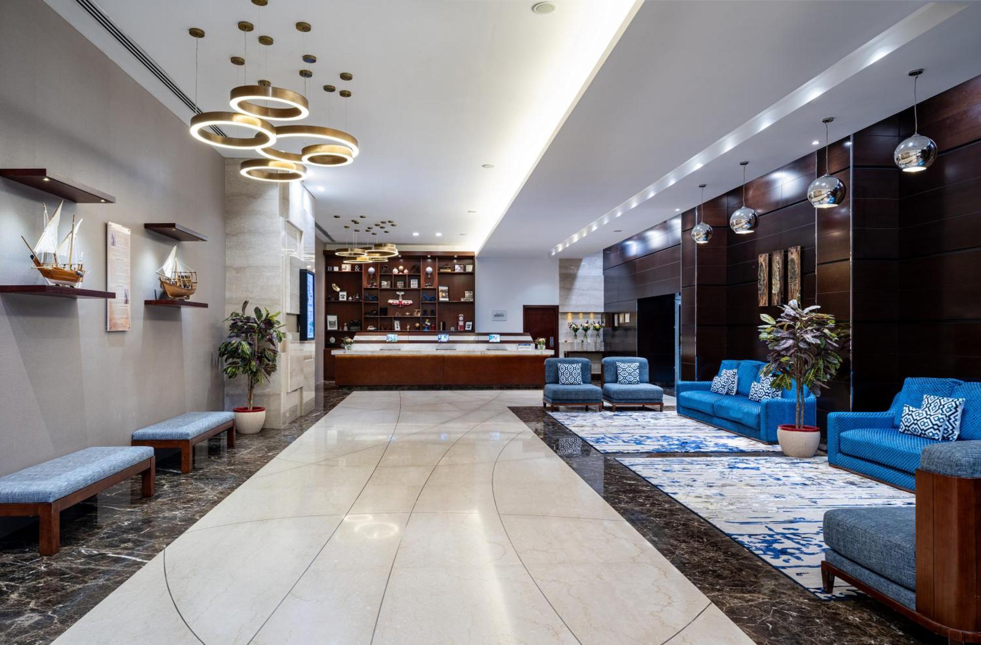 Hotel Four Points By Sheraton Charjah Extérieur photo