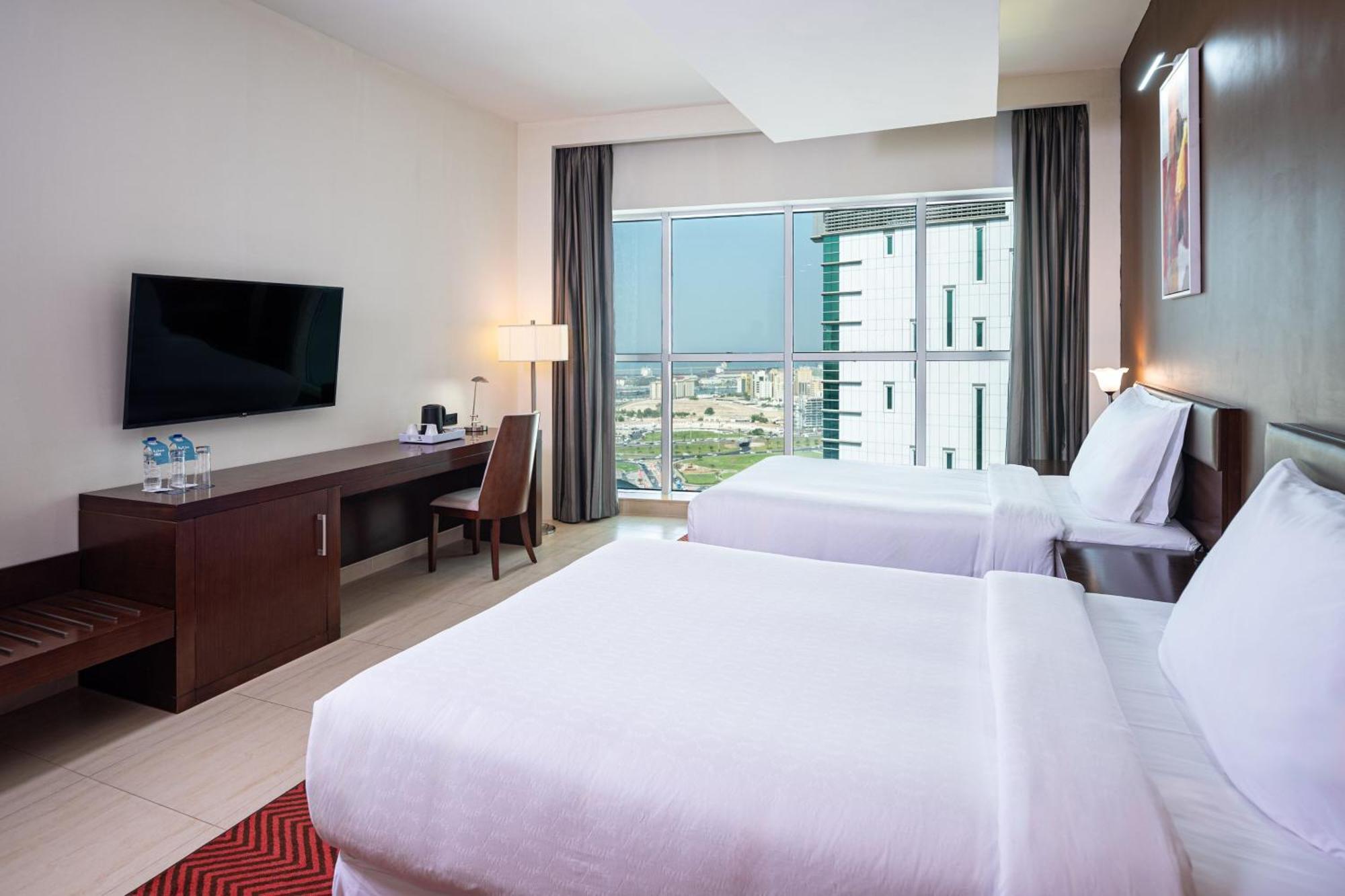 Four Points By Sheraton Charjah Extérieur photo