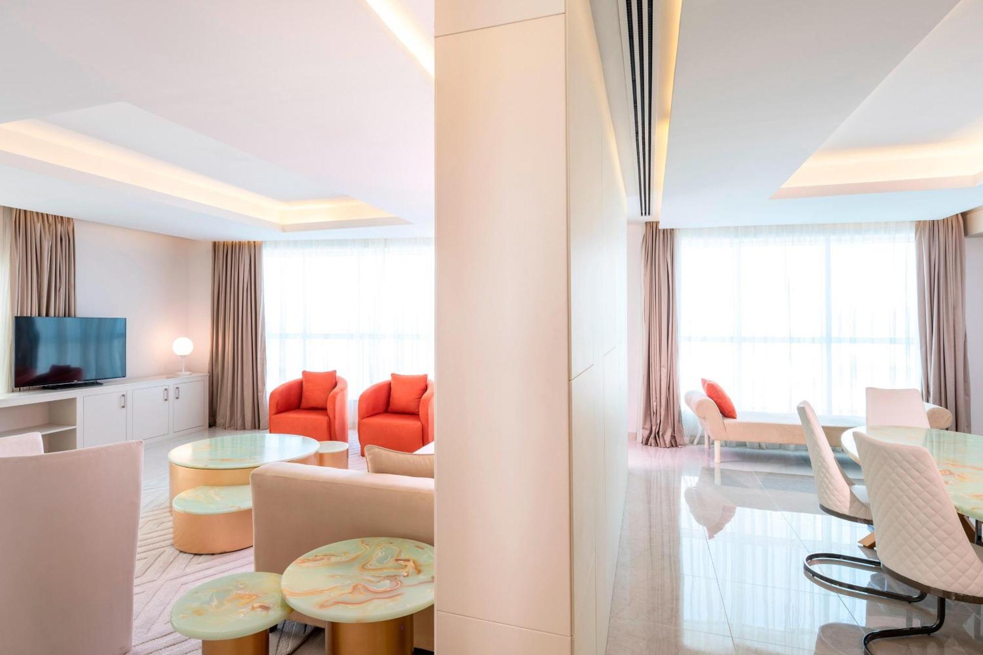 Four Points By Sheraton Charjah Extérieur photo